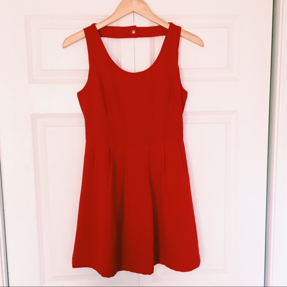Forever 21 red skater dress perfect condition!